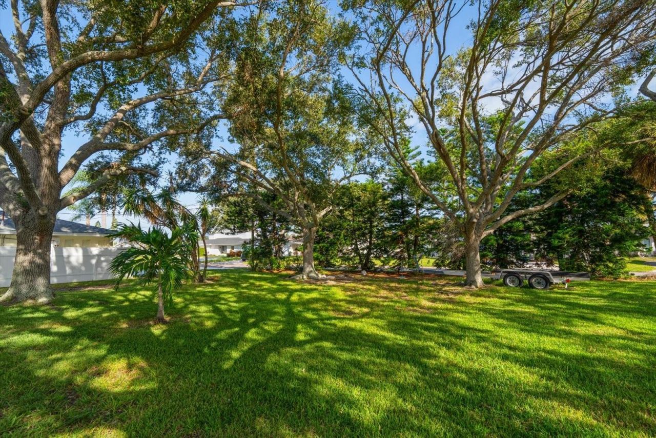 1670 Clearwater Harbor Drive, Largo, FL 33770 Photo