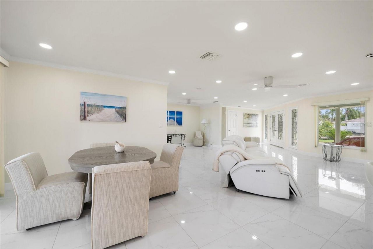 1670 Clearwater Harbor Drive, Largo, FL 33770 Photo