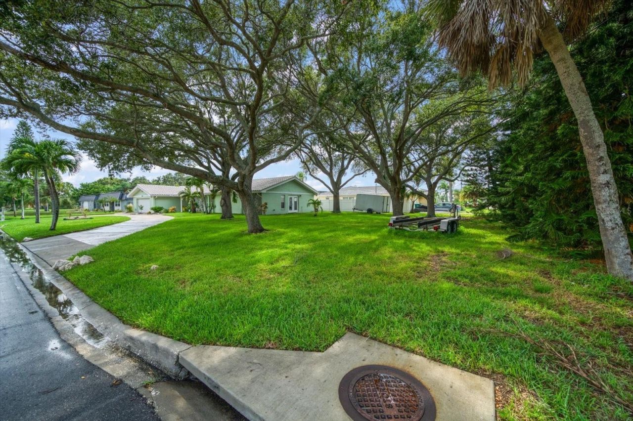 1670 Clearwater Harbor Drive, Largo, FL 33770 Photo