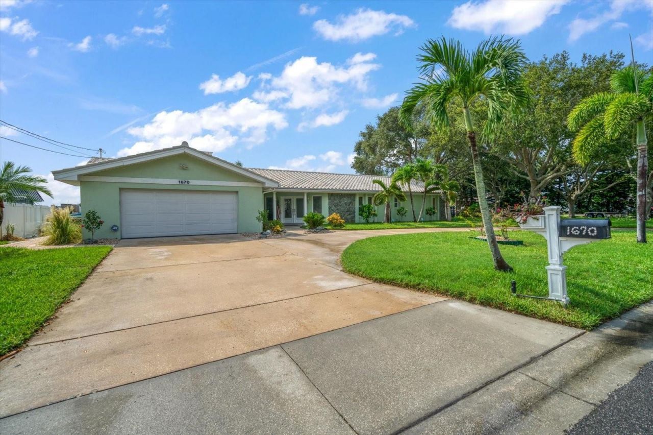 1670 Clearwater Harbor Drive, Largo, FL 33770 Photo