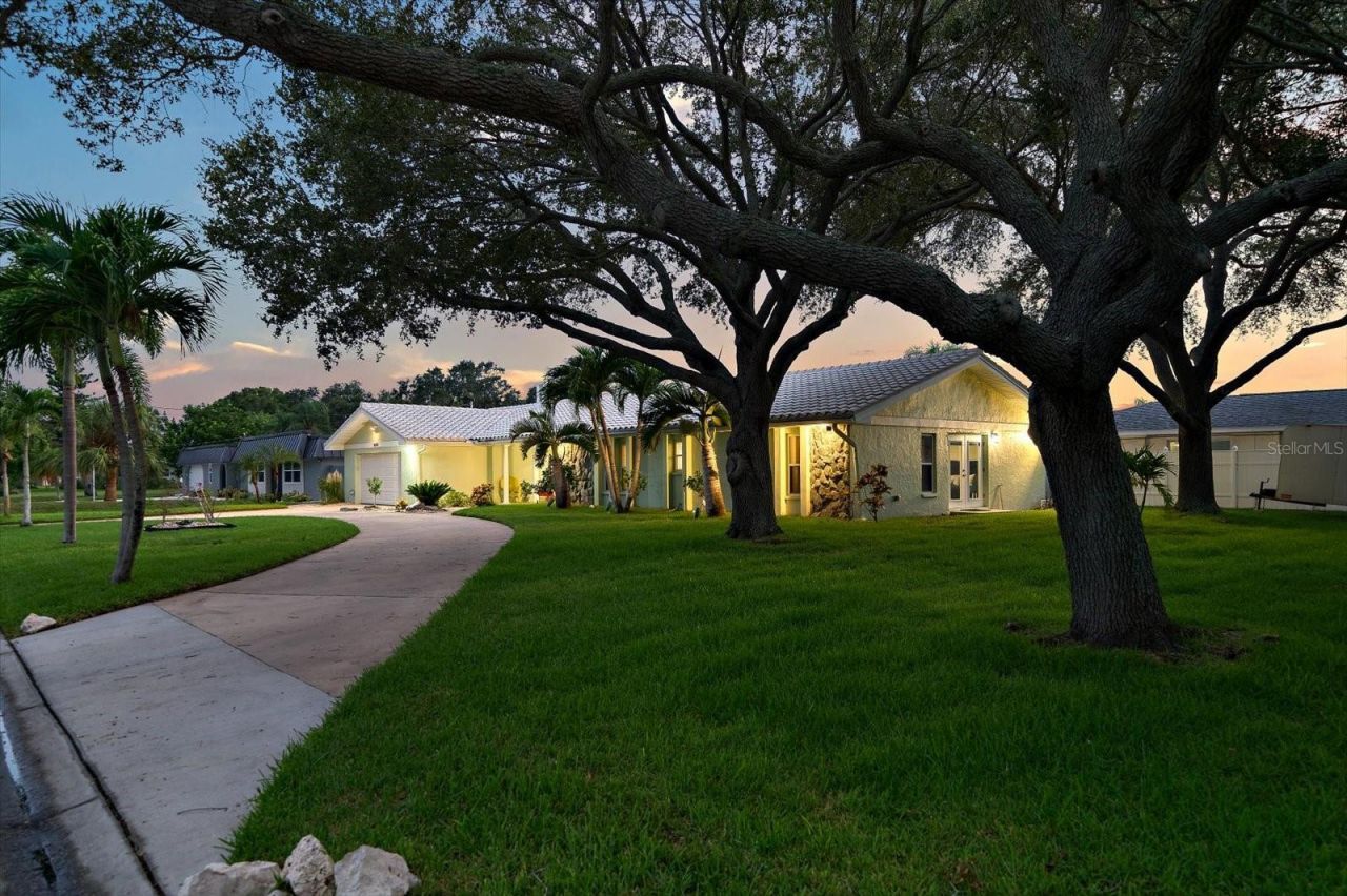 1670 Clearwater Harbor Drive, Largo, FL 33770 Photo