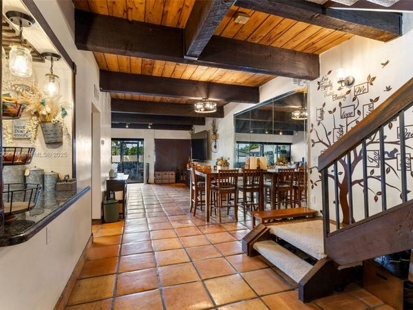 19440 NE 26th Ave, Unit 53B, Miami, FL 33180