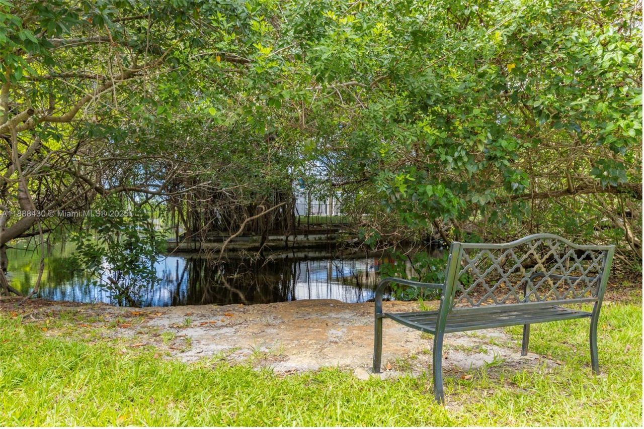 19440 NE 26th Ave, Unit 53B, Miami, FL 33180 Photo