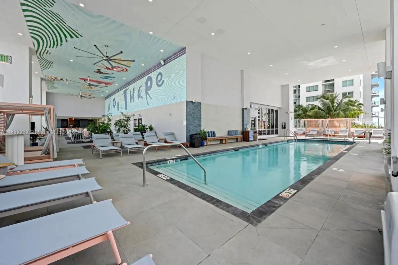 227 NE 2nd St, Unit 2508, Miami, FL 33132 Photo