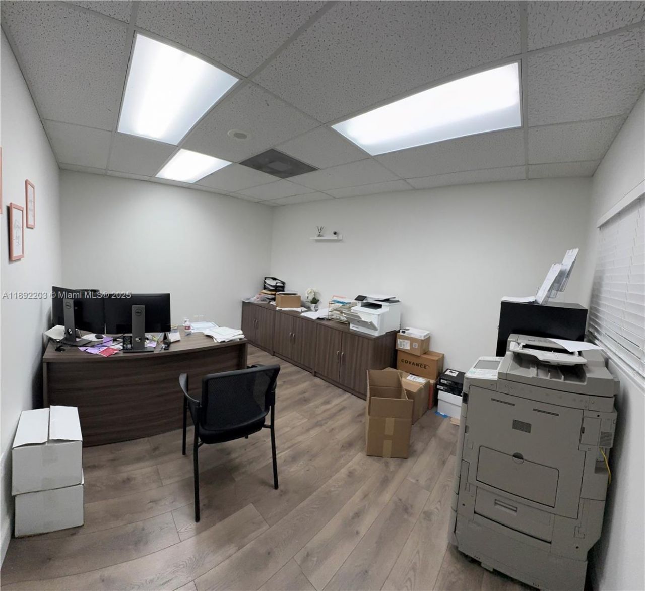 6405 NW 36th St, Virginia Gardens, FL 33166 Photo