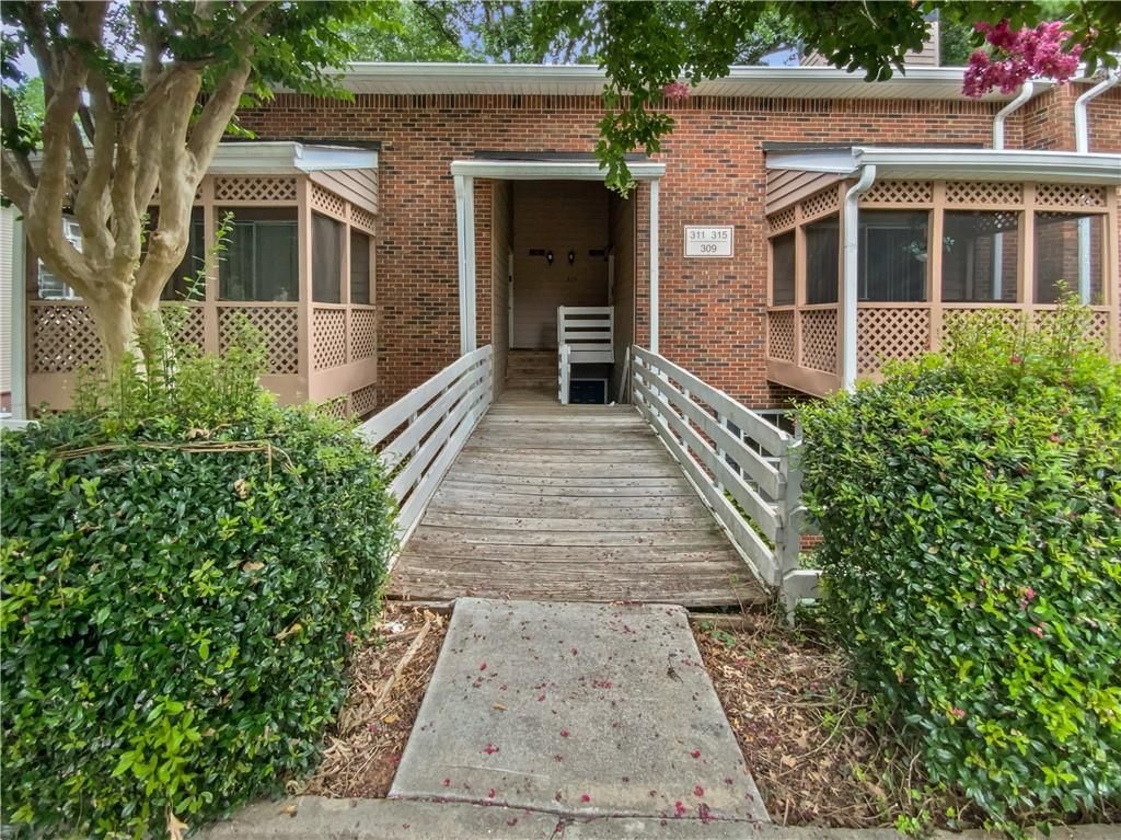 309 Quail Run, Roswell, GA 30076 Main Photo