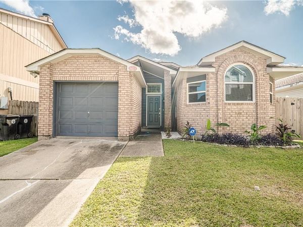 3427 TIMBER RIDGE Court, New Orleans, LA 70131