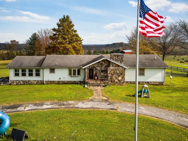 6553 Antioch Rd, Smithville, TN 37166