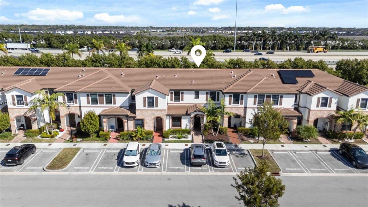 10483 W 32nd Ln, Unit 10483, Hialeah, FL 33018 Photo