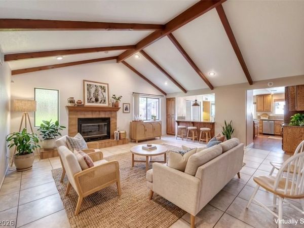 2504 Windjammer Way, Las Vegas, NV 89107