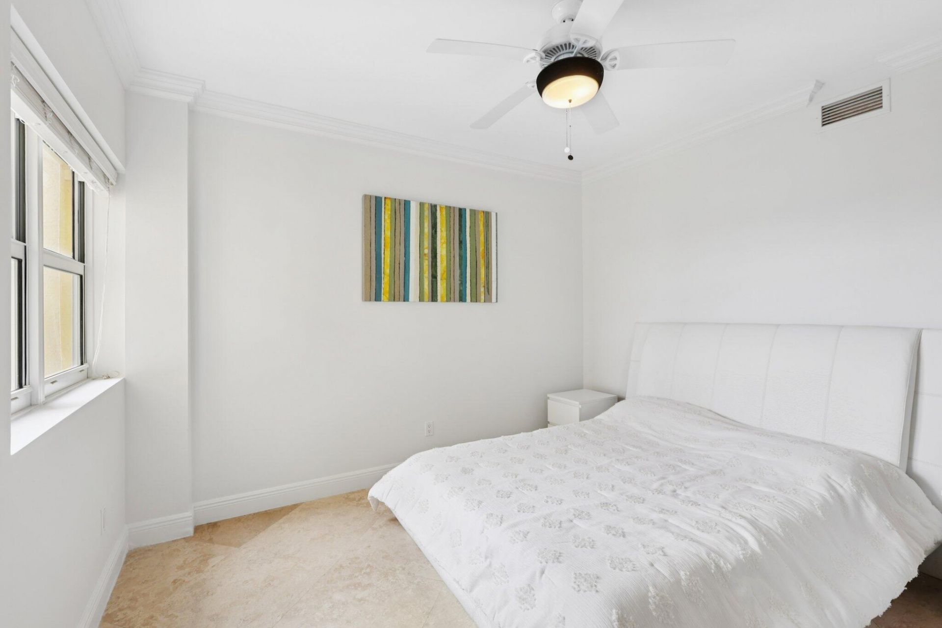 2640 Lake Shore Drive, Unit 1809, Riviera Beach, FL 33404 Photo