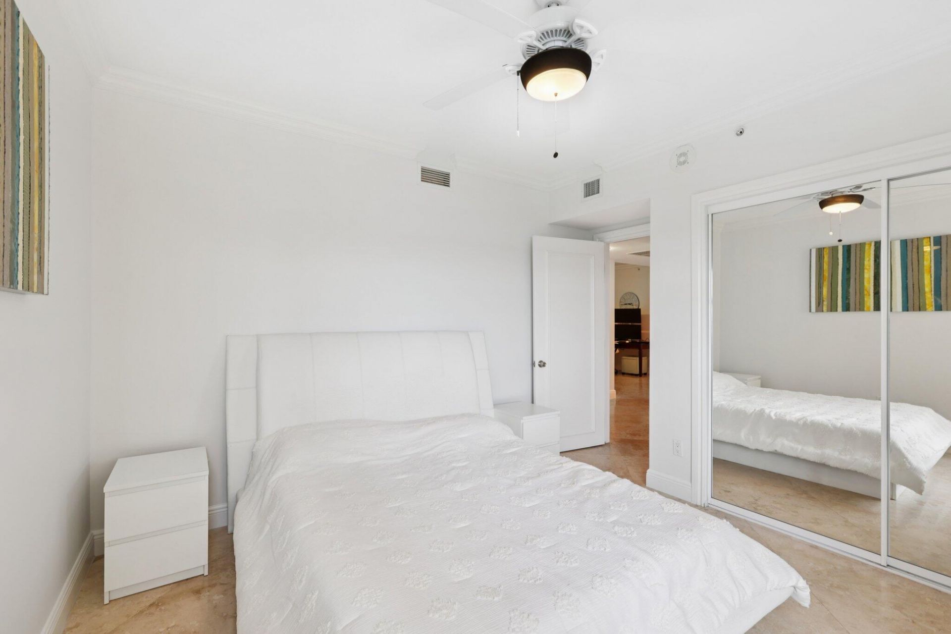 2640 Lake Shore Drive, Unit 1809, Riviera Beach, FL 33404 Photo