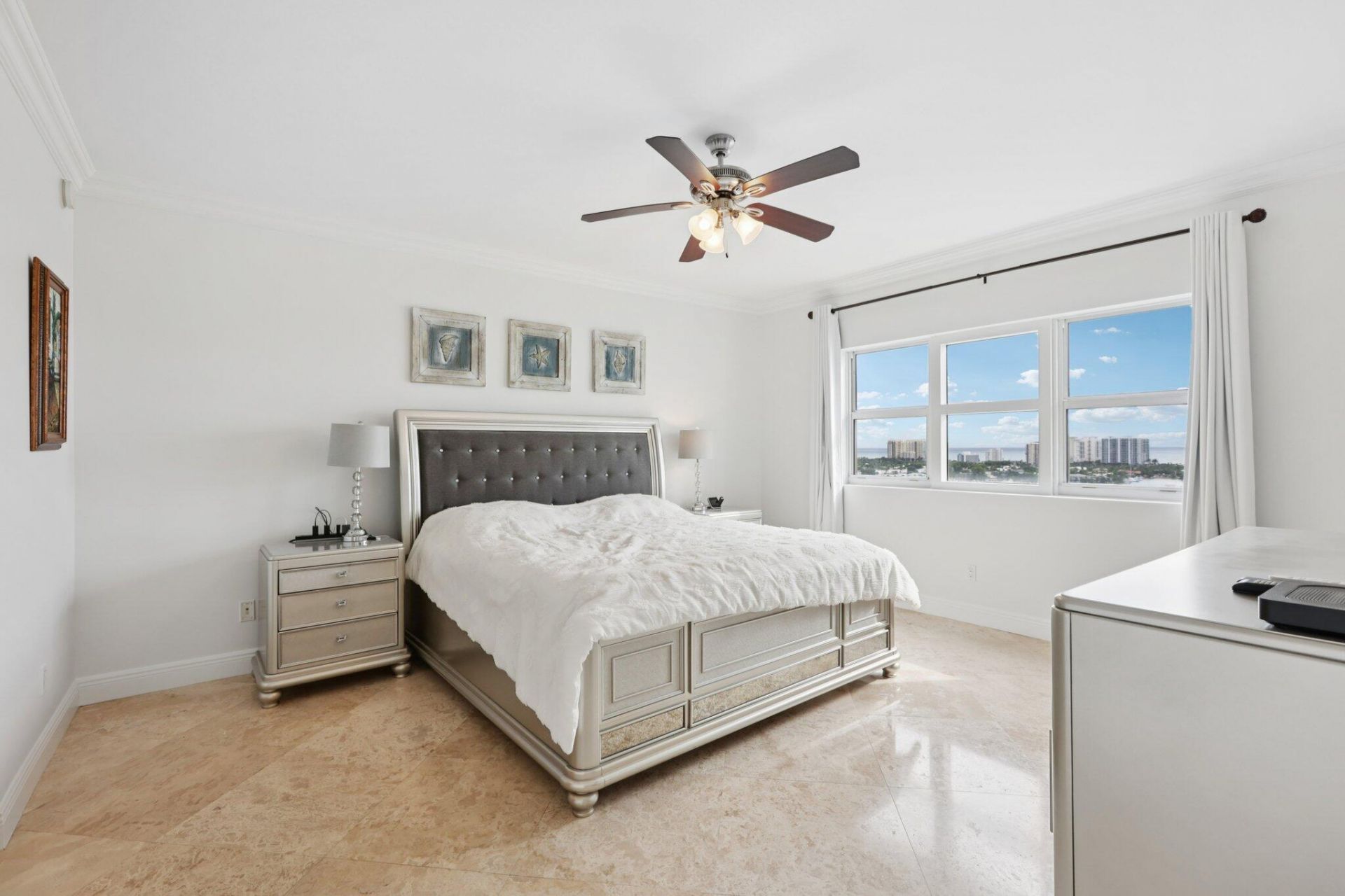 2640 Lake Shore Drive, Unit 1809, Riviera Beach, FL 33404 Photo