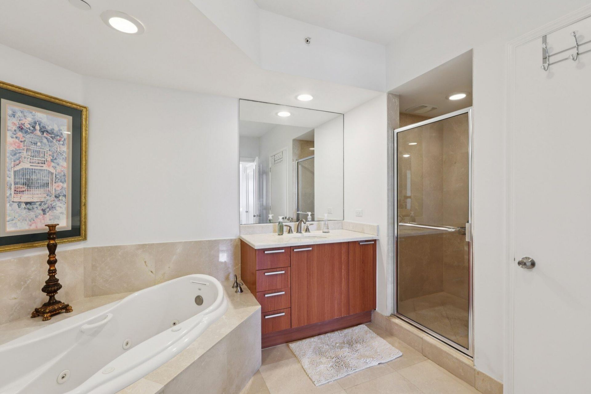 2640 Lake Shore Drive, Unit 1809, Riviera Beach, FL 33404 Photo