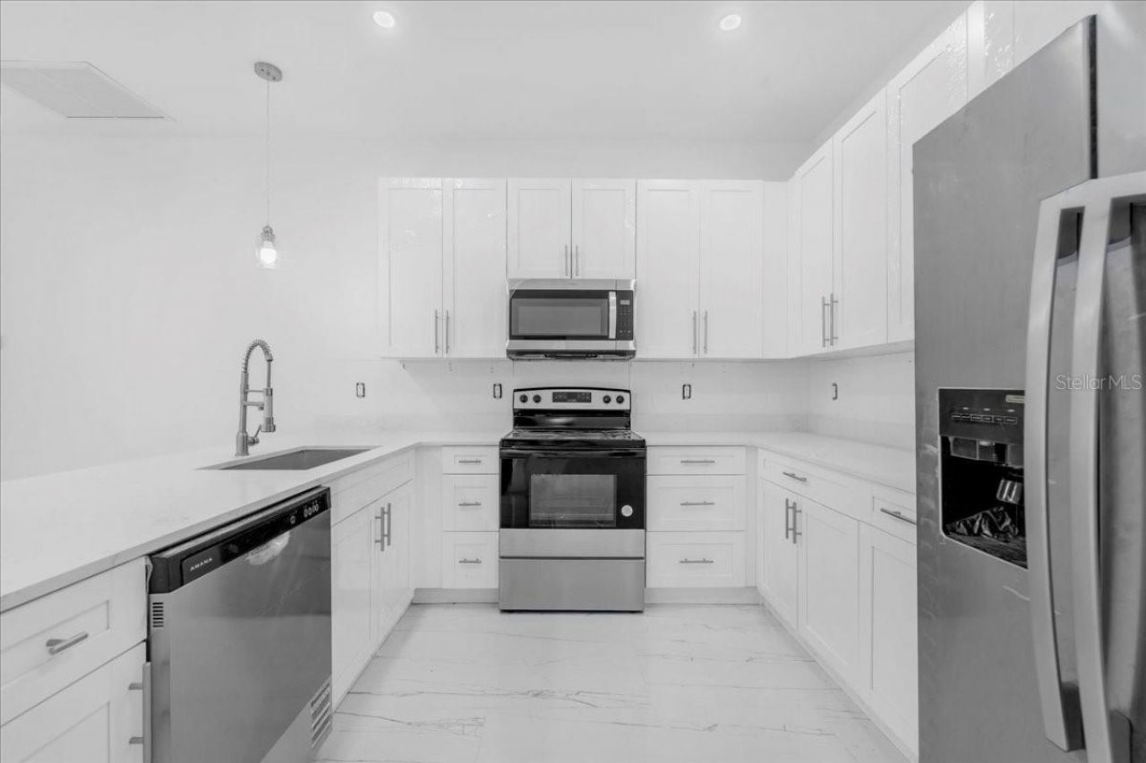 2513 NW 9th Avenue, Cape Coral, FL 33993 Photo