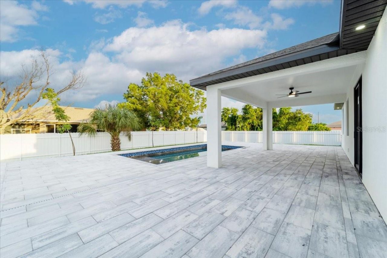 2513 NW 9th Avenue, Cape Coral, FL 33993 Photo