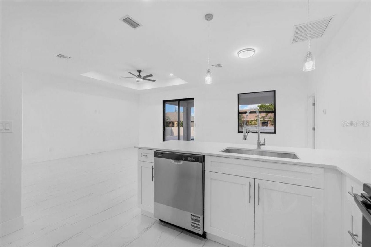 2513 NW 9th Avenue, Cape Coral, FL 33993 Photo