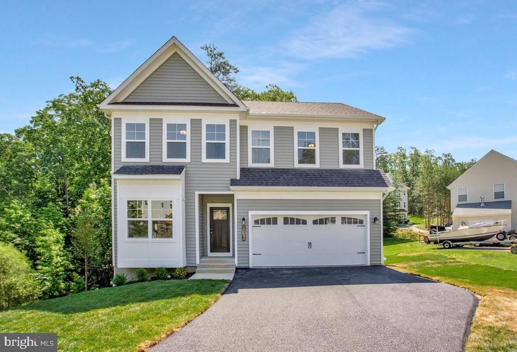 404 Warwick, Edgewater, MD 21037 Main Photo