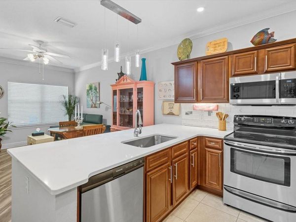 2212 Hadleigh Hills Court, Navarre, FL 32566