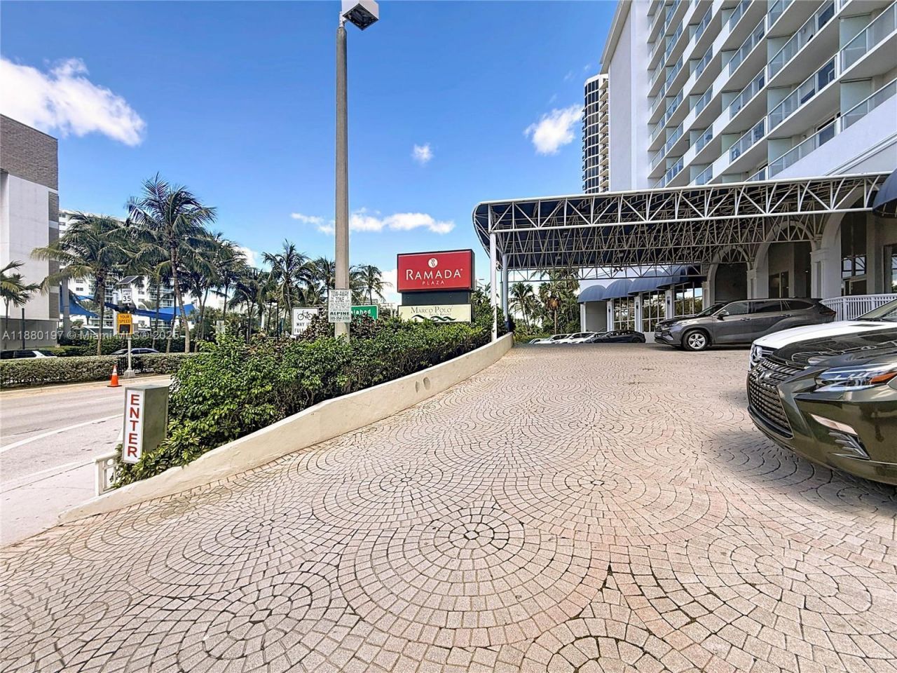 19201 Collins Ave, Unit 1010, Sunny Isles Beach, FL 33160 Photo