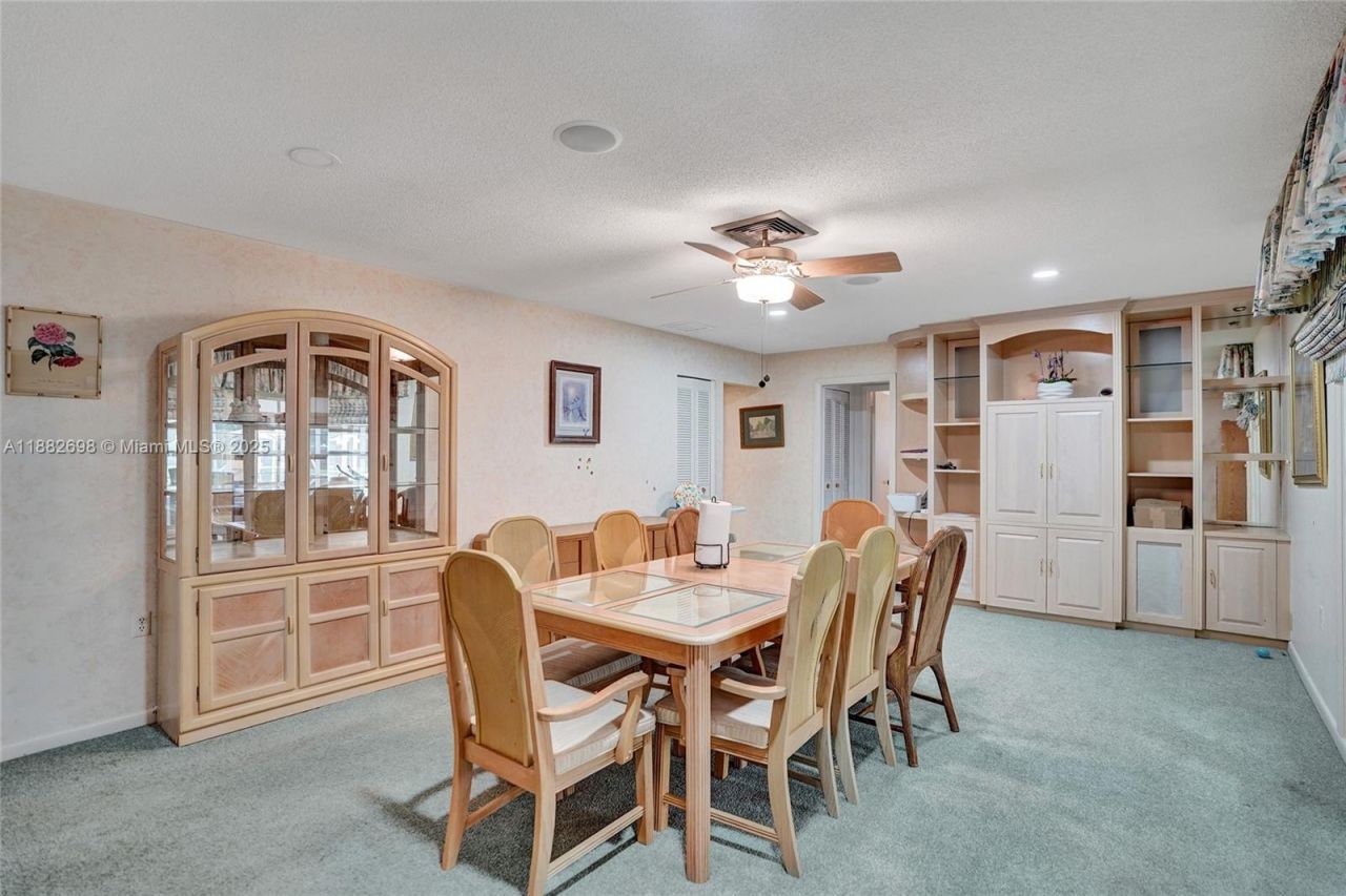 1021 Grandview Blvd, Fort Pierce, FL 34982 Photo