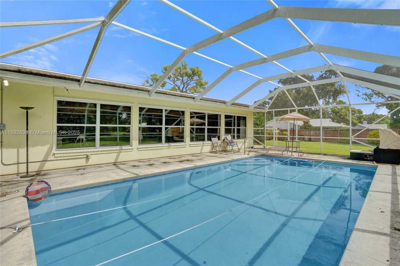 1021 Grandview Blvd, Fort Pierce, FL 34982 Photo