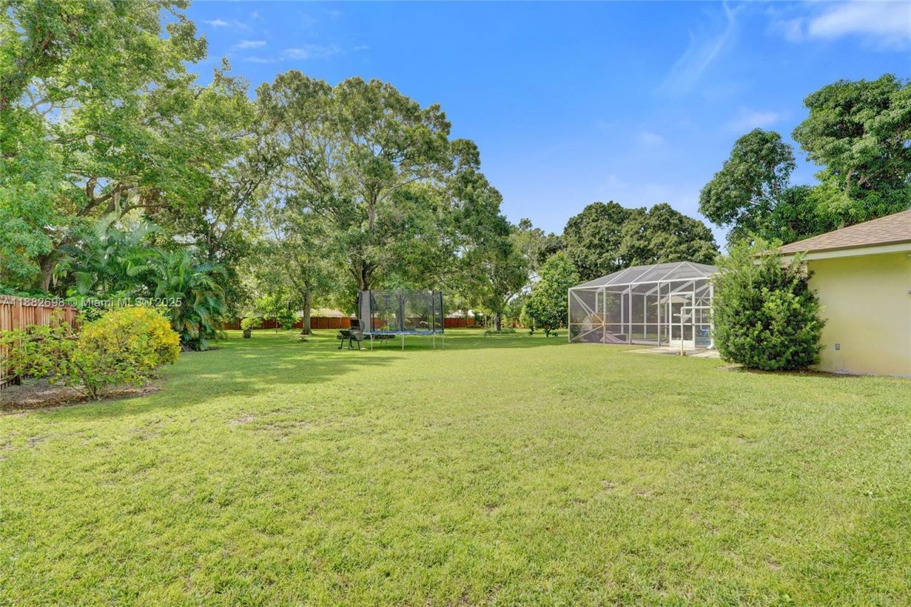 1021 Grandview Blvd, Fort Pierce, FL 34982 Photo