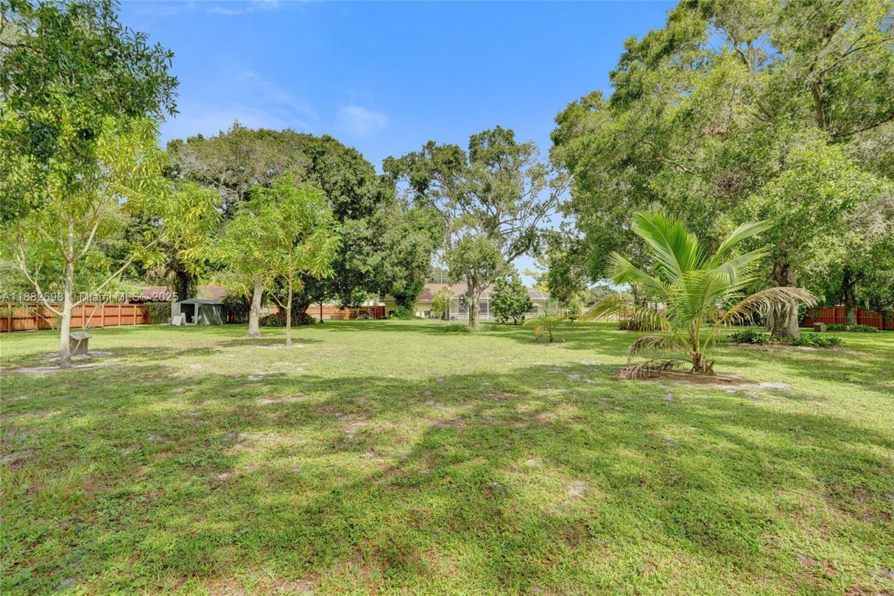 1021 Grandview Blvd, Fort Pierce, FL 34982 Photo