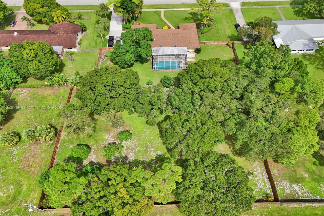 1021 Grandview Blvd, Fort Pierce, FL 34982 Photo