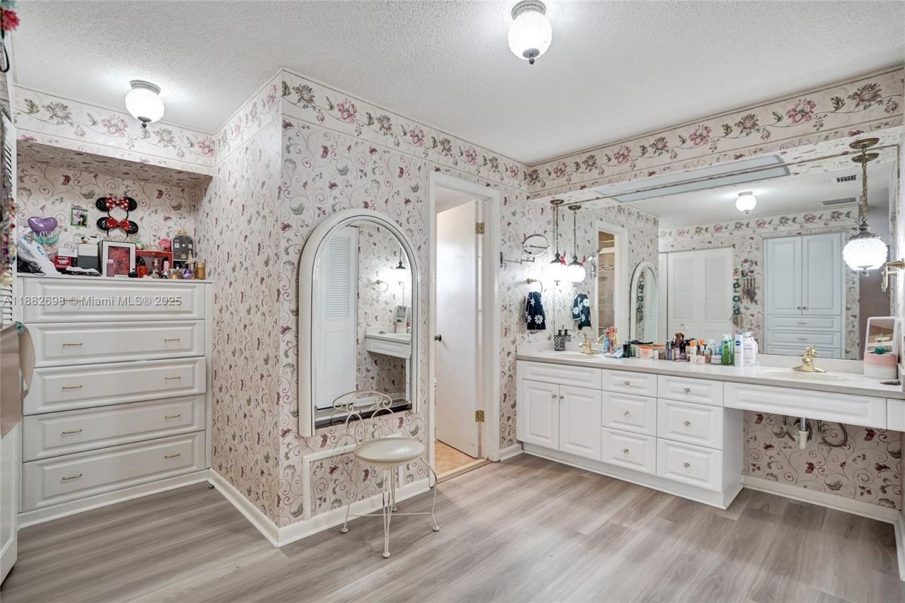 1021 Grandview Blvd, Fort Pierce, FL 34982 Photo