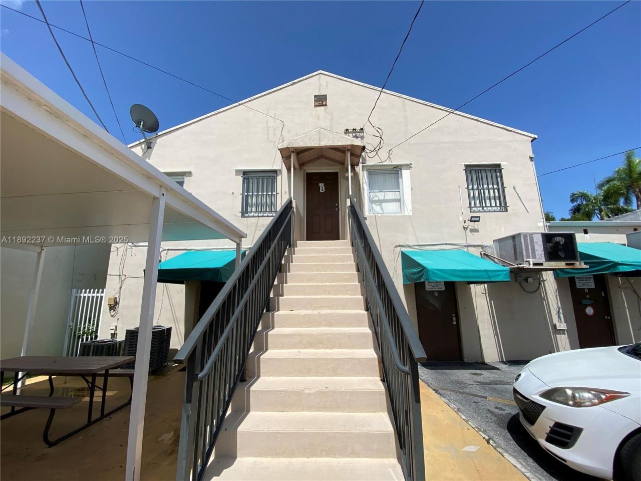 313 N Krome Ave, Unit B, Homestead, FL 33030 Photo