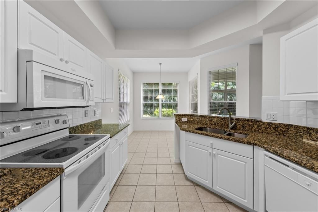 15201 Royal Windsor Ln, Unit 403, Fort Myers, FL 33919 Photo