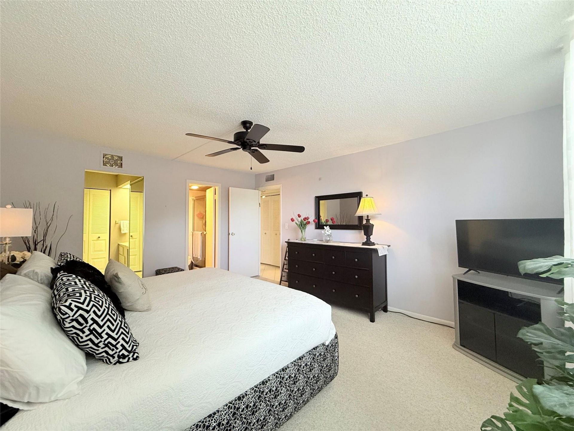 3771 Environ Boulevard, Unit 355, Lauderhill, FL 33319 Photo