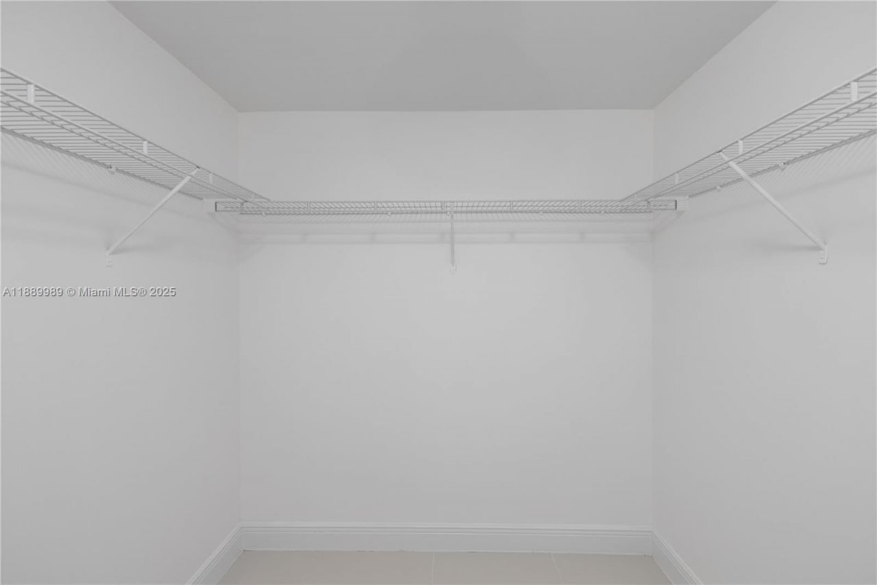 1861 NW S River Dr, Unit 406, Miami, FL 33125 Photo