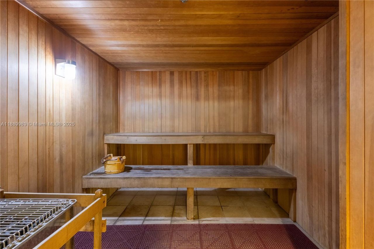 1861 NW S River Dr, Unit 406, Miami, FL 33125 Photo