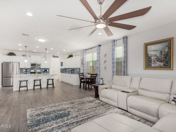 10660 E TWISTER Avenue, Mesa, AZ 85212