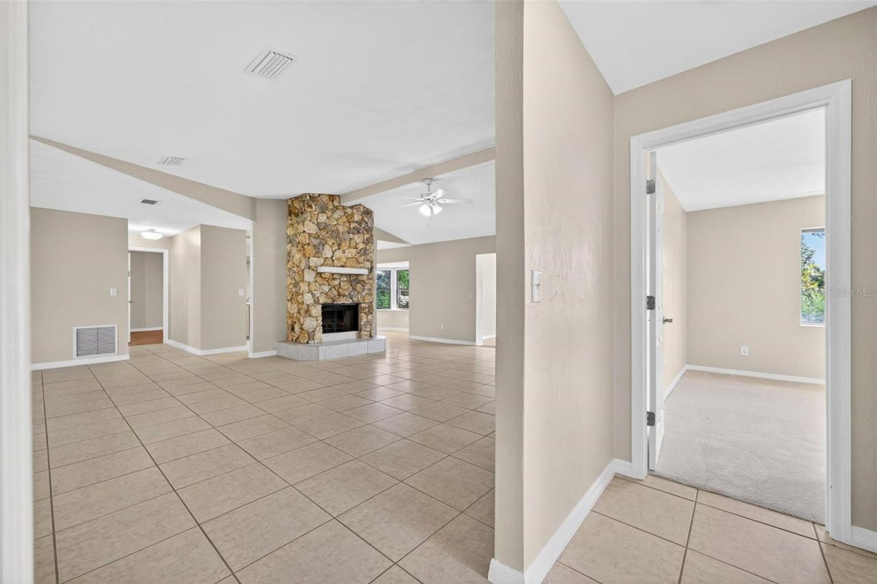 806 Black Duck Drive, Port Orange, FL 32127 Photo