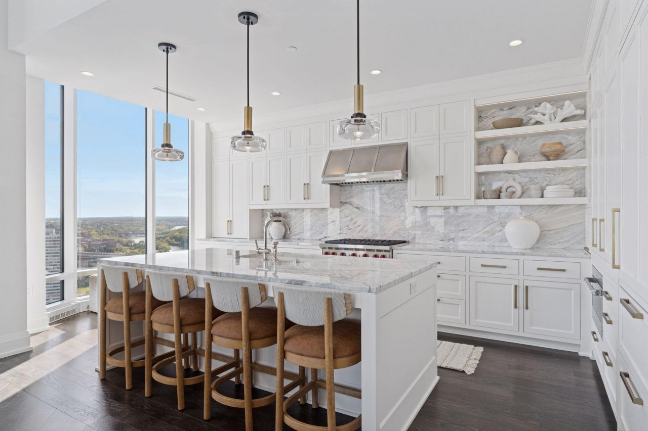 1111 W River Parkway, Unit 26C, Minneapolis, MN 55415 Main Photo