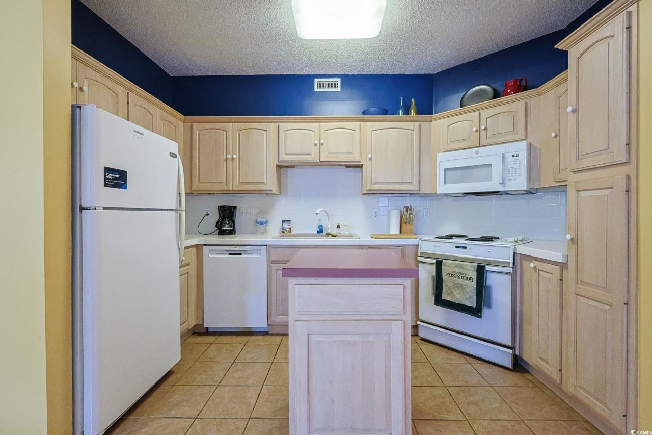 2302 Sweetwater Blvd. Photo 10