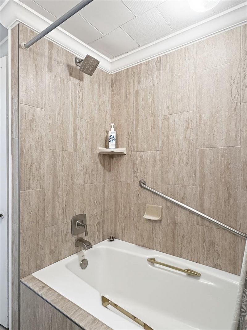 2823 Gulf Of Mexico Drive, Longboat Key, FL 34228 Photo