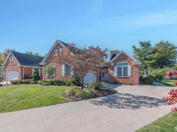3216 Ravine Hollow Court, Lambertville, MI 48144