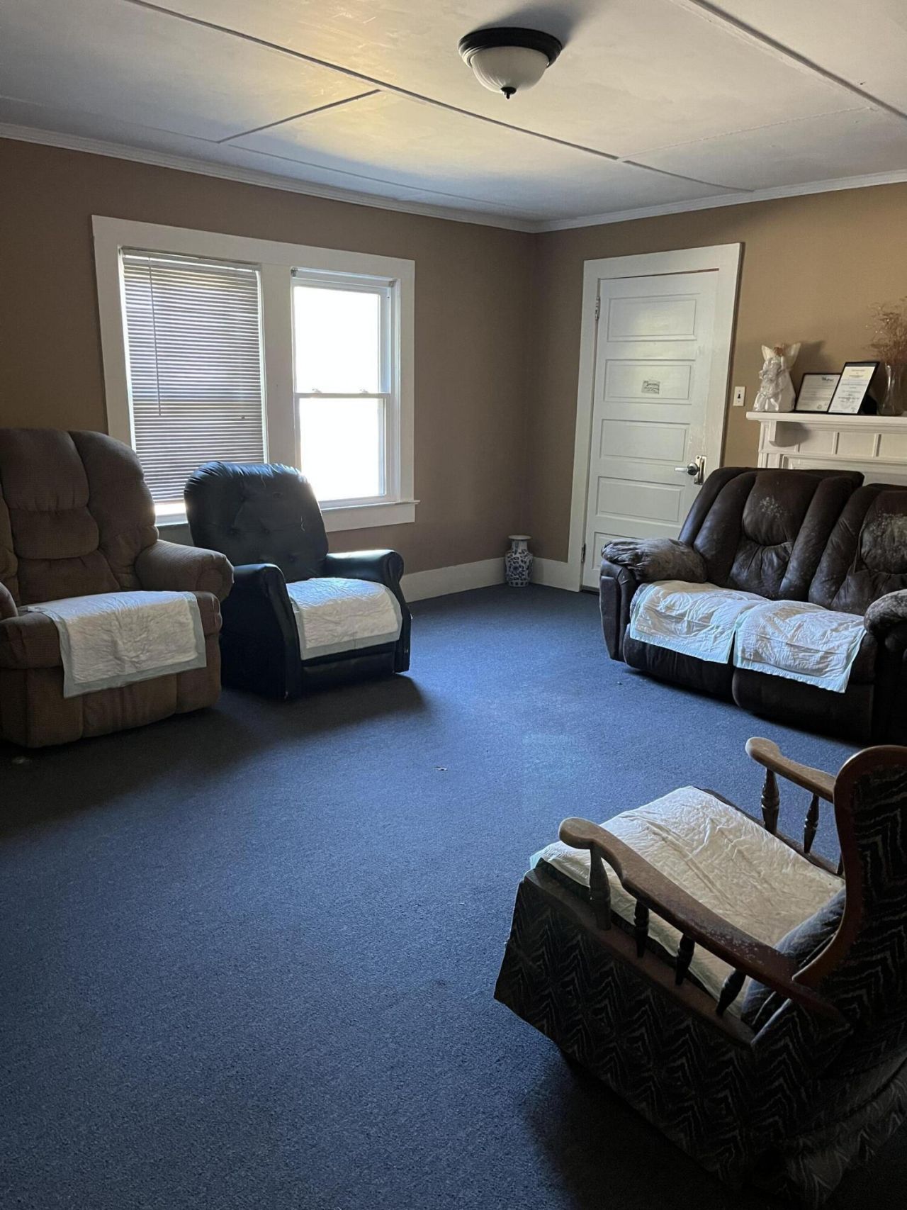 1110 Whitman Photo 10