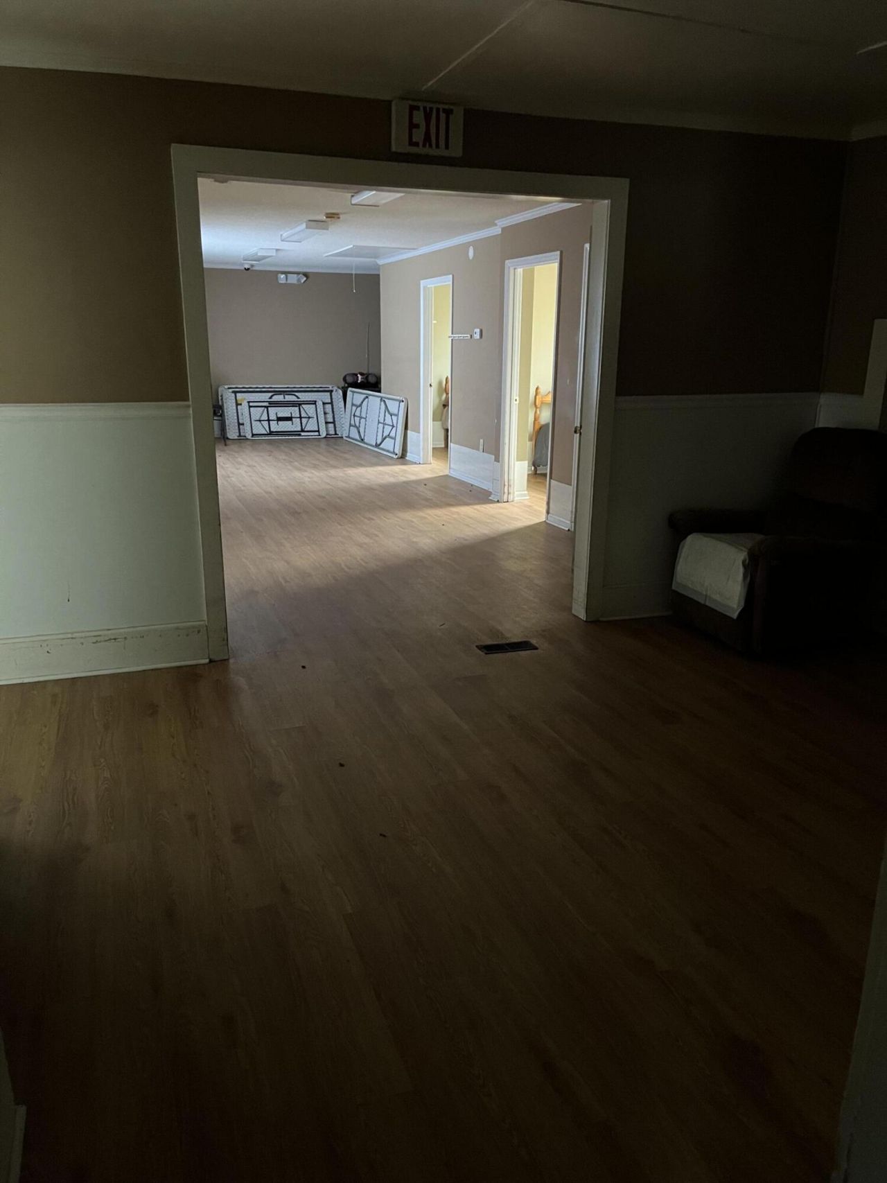 1110 Whitman Photo 17