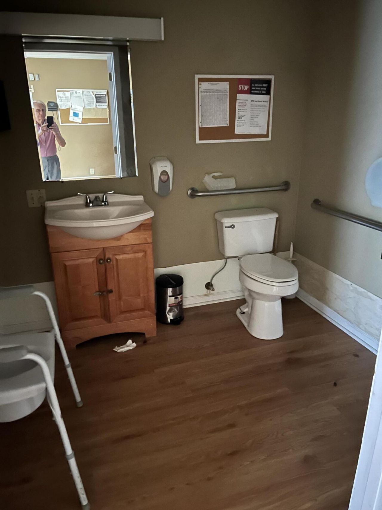 1110 Whitman Photo 20