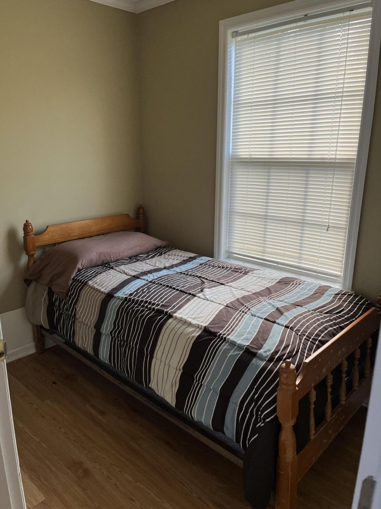 1110 Whitman Photo 27