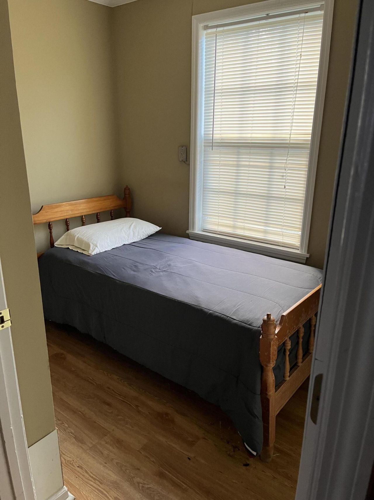 1110 Whitman Photo 28