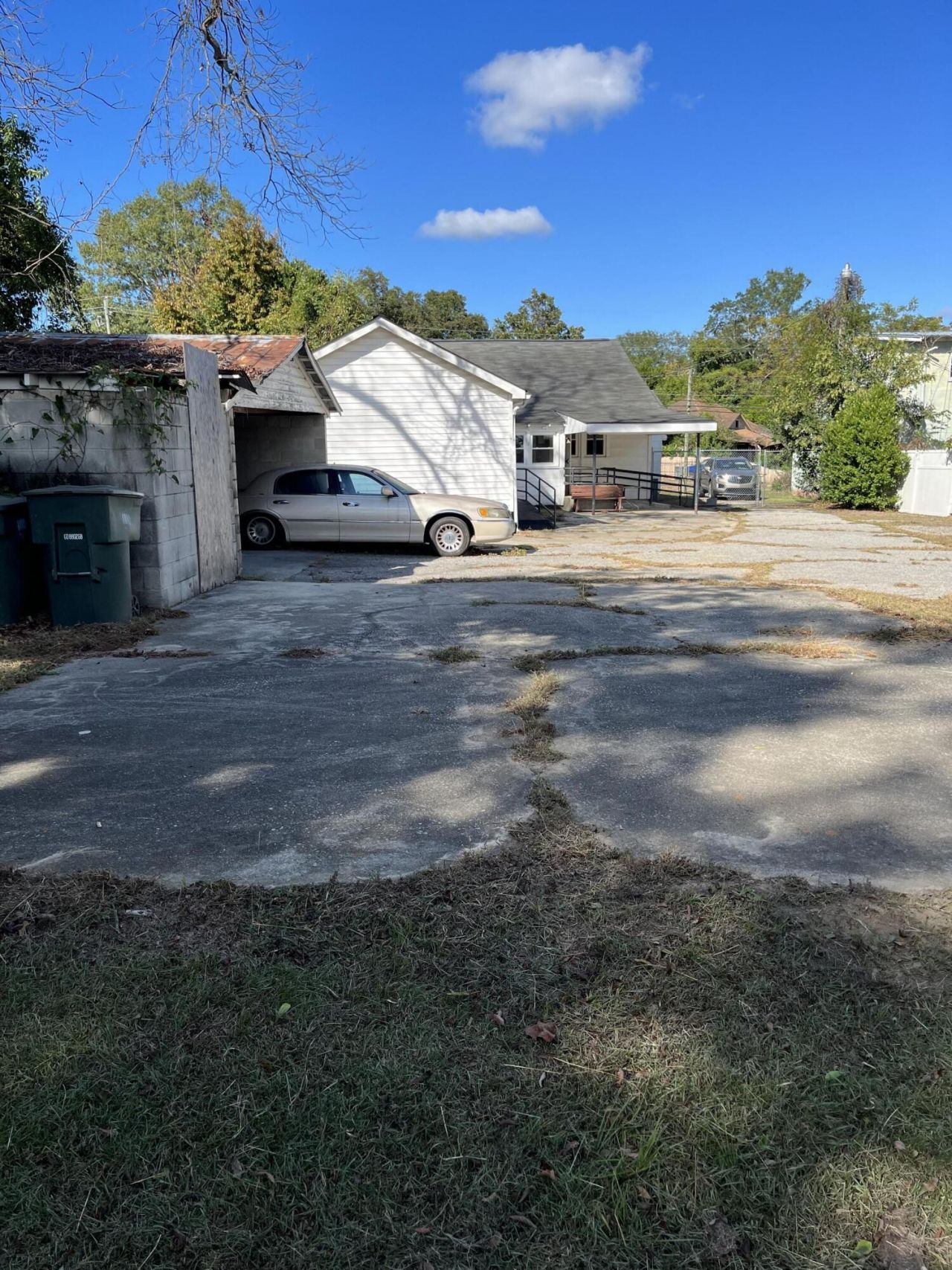 1110 Whitman Photo 7