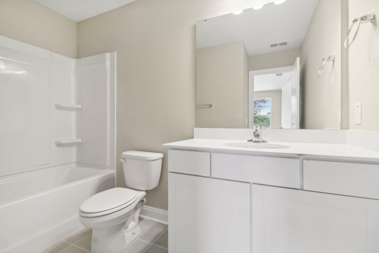 2000 Buggs Lane Photo 19