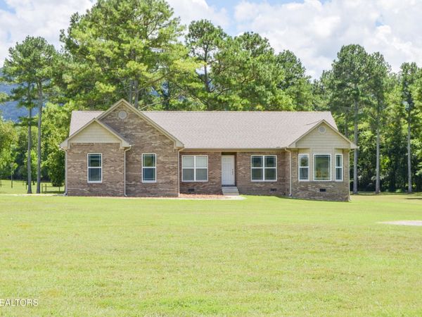 241 Terry Rd, Pikeville, TN 37367