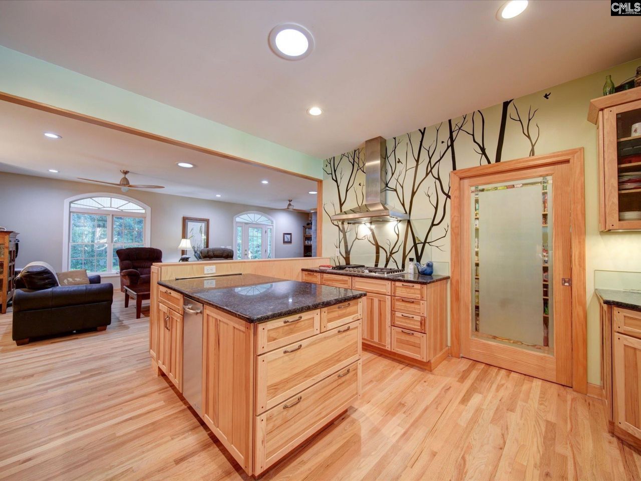 1239 John G Richards Road Photo 12
